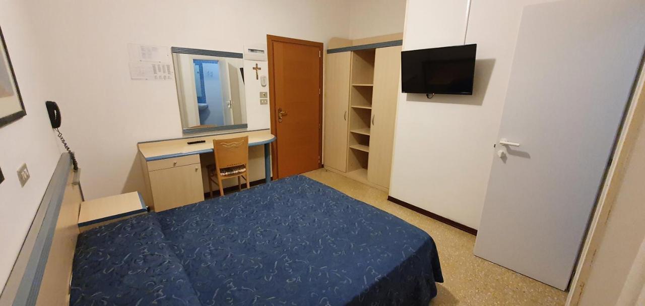 Hotel Brig Cattolica Zewnętrze zdjęcie