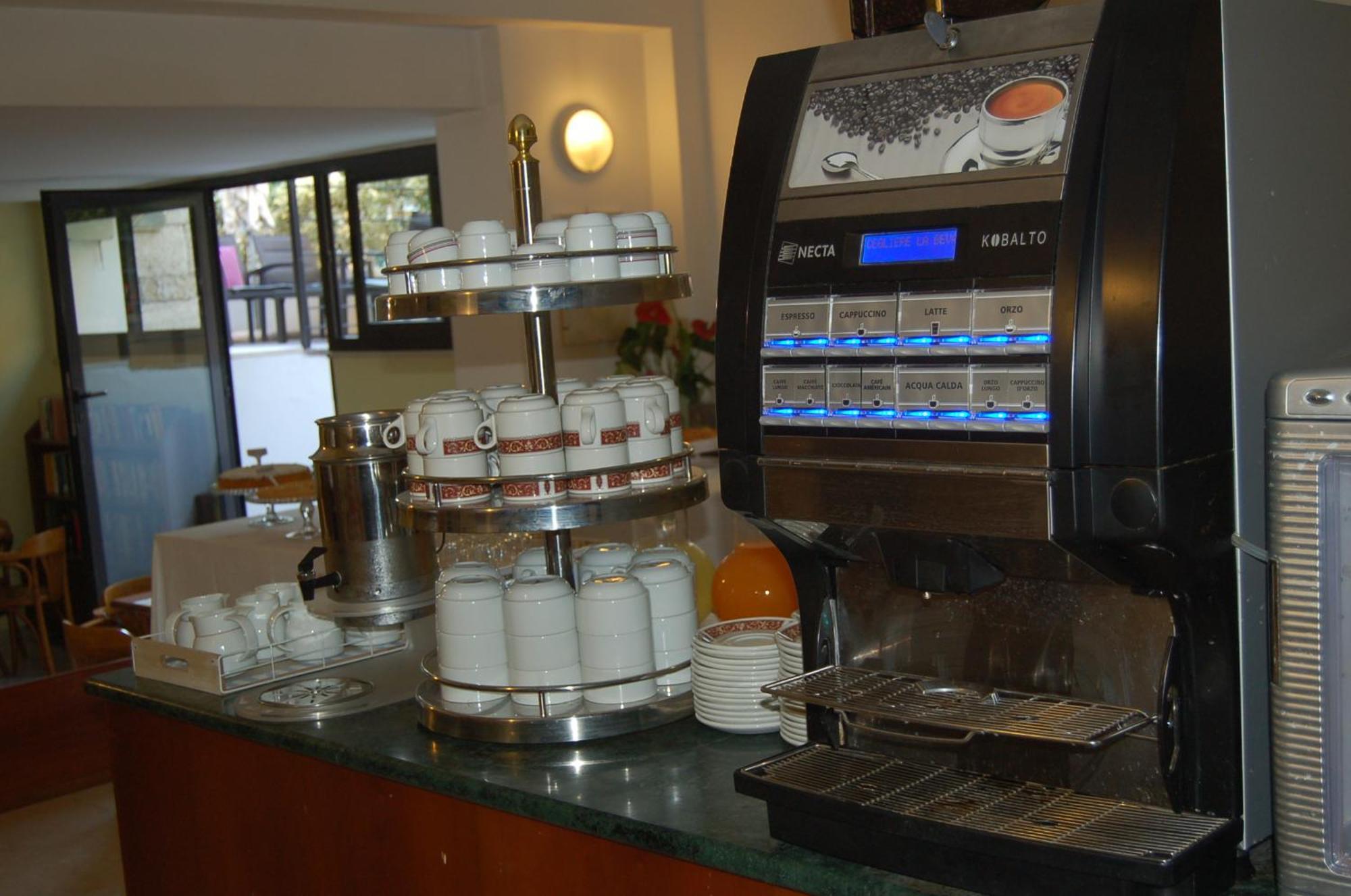 Hotel Brig Cattolica Zewnętrze zdjęcie